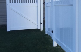Orlando Scallop With Double Walk Gate
